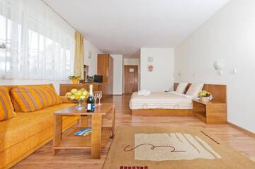 Фото номера Двухместный номер с 1 кроватью Отель Yaev Hotel г. Карлово 10