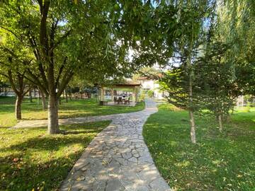 Фотографии Отель Yaev Hotel г. Карлово (Болгария) №3 Фото Отель Yaev Hotel г. Карлово 3